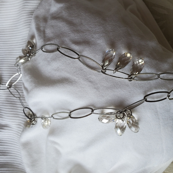 Jewelry - Picture 2 of 2